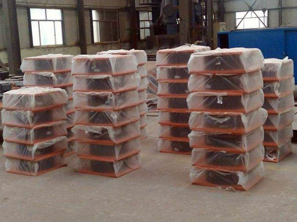 建筑隔震橡膠支座工程案例 建筑隔震橡膠支座工程案例